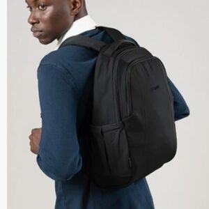 Black Pacsafe Metrosafe Anti-Theft LS 350 Travel Locking Backpack 15 L